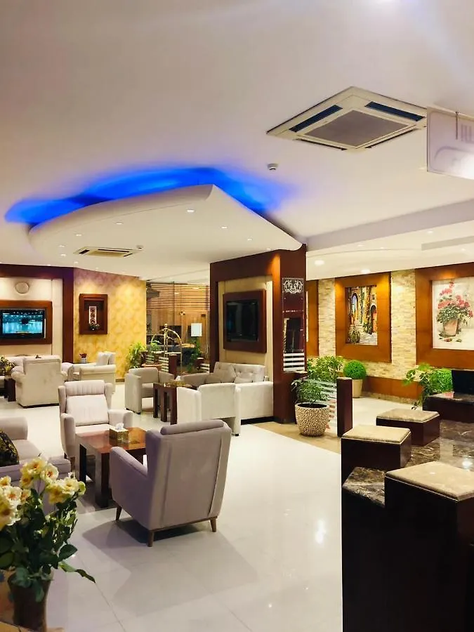 Aparthotel أول سويت